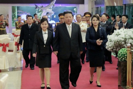 Ким Чен Ын в очередной раз появился на публике вместе с дочерью