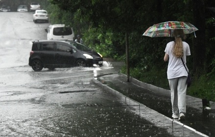 Москвичей экстренно предупредили о дожде и грозах