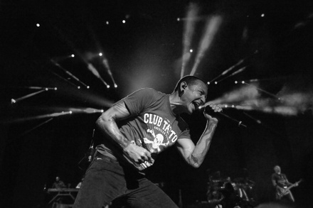 Группа Linkin Park отменила турне по США после смерти Честера Беннингтона