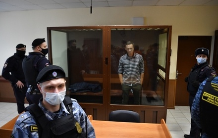 Мосгорсуд признал законной замену Навальному условного срока на реальный