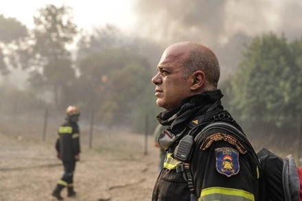 85 человек стали жертвами пожаров в Греции