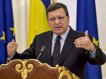 Баррозу надеется, что газовый договор наладит отношения РФ и Украины