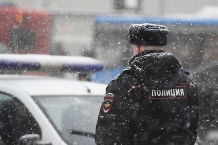 В центре Москвы охранник кафе получил ранение из травматического пистолета
