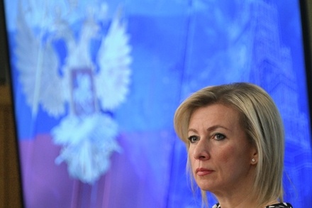 Мария Захарова назвала преступными планы Латвии по выдворению россиян