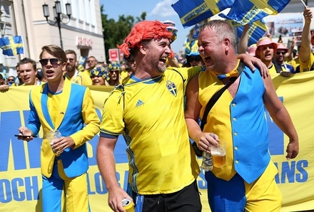 Шведские болельщики выпили всё пиво в Нижнем Новгороде