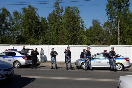 Свыше 90 человек задержали в ходе конфликта на Хованском кладбище в Москве