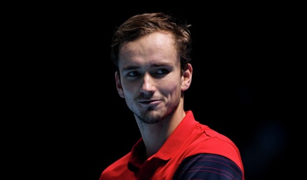 Теннисист Даниил Медведев проиграл в четвёртом круге Australian Open