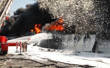 Под Киевом снова вспыхнул пожар на нефтебазе
