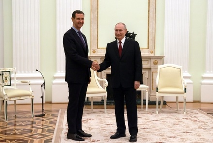 Путин поздравил Асада с 80-летием установления дипотношений между Россией и Сирией