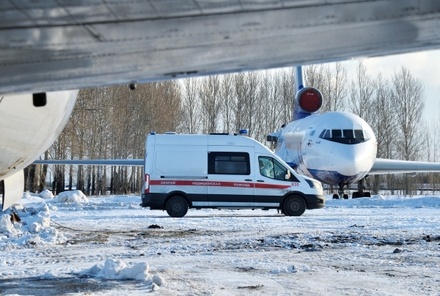 Аэропорт Челябинска временно закрыт из-за снегопада