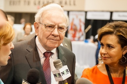 Уоррен Баффетт намерен покинуть пост главы Berkshire Hathaway 