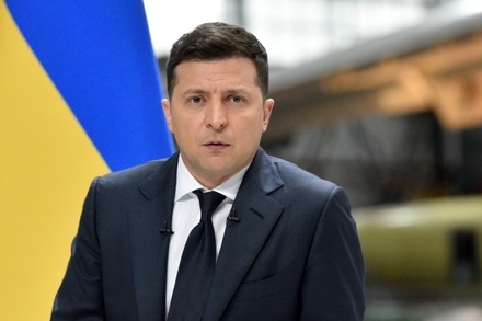 Зеленский назвал историческим моментом предоставление Украине статуса кандидата в ЕС