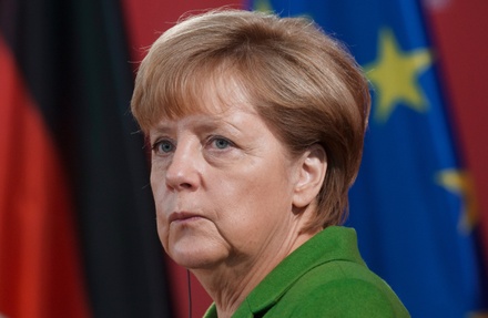 Меркель считает режим прекращения огня на востоке Украины очень хрупким