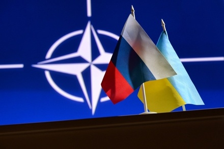 В НАТО призвали Россию снизить «напряжённость» на границе с Украиной