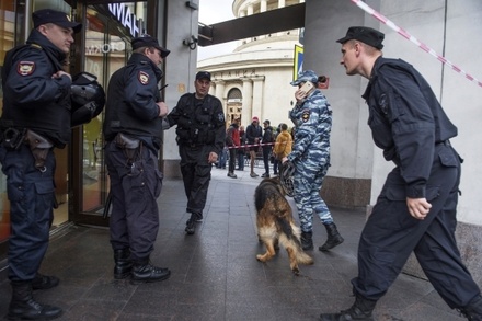 В Москве эвакуировали Большой театр, ГУМ и гостиницу «Метрополь»