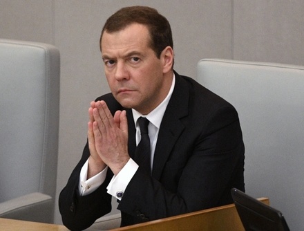 Решение Медведева по МРОТ объяснили необходимостью увеличить собираемость налогов