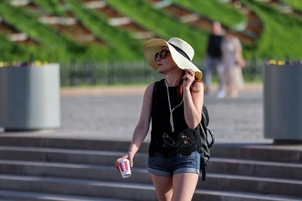 Синоптики пообещали тройной рекорд жары в Москве