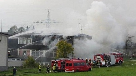 Пожар произошёл в школе в немецком Фюрте, сообщается о многочисленных пострадавших