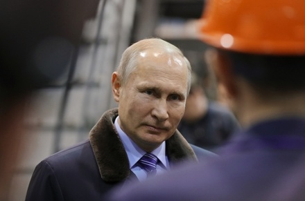 Владимир Путин заявил о нехватке в России квалифицированных рабочих