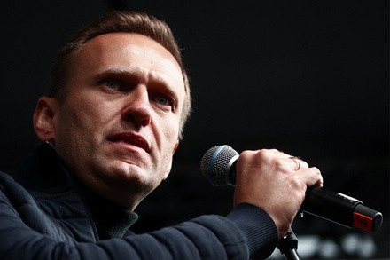 На счетах волонтёров штабов Навального заблокировали миллионы рублей