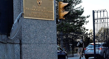 В Москве пообещали мгновенную реакцию на возможную высылку дипломатов из США