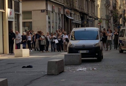 Эммануэль Макрон выразил поддержку пострадавшим при взрыве в Лионе