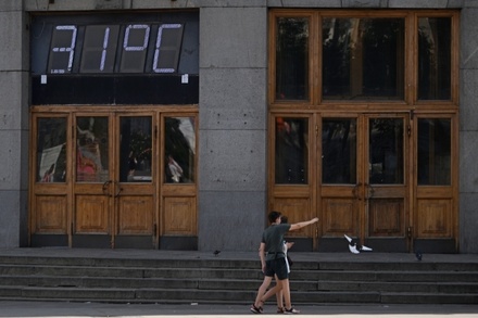 Городские службы перешли в режим повышенной готовности из-за жары