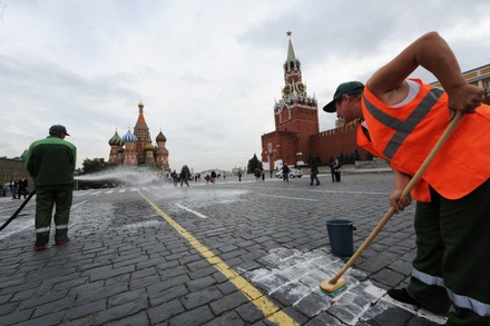 В Москве мосты, тоннели и переходы помоют специальным шампунем