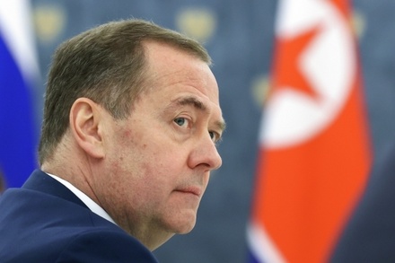 Дмитрий Медведев предостерёг Европу от отправки войск на Украину