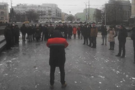 В Москве проходит митинг в защиту прав собственников снесённых гаражей
