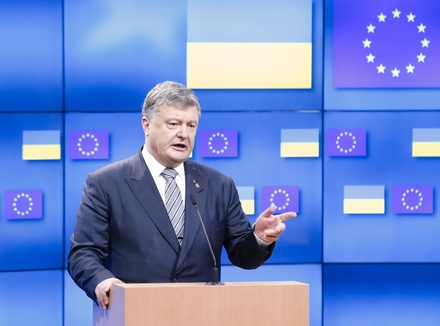 Пётр Порошенко поблагодарил лидеров ЕС за продление санкций против России