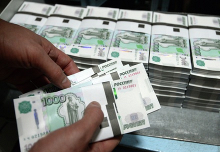 Граждане России задолжали банкам сумму, сравнимую с бюджетом Москвы