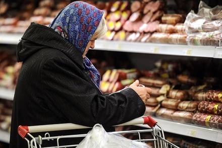 Бизнесмены предупредили Медведева об угрозе роста цен на продукты