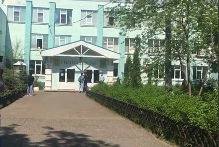 Ученики казанской гимназии об инциденте с захватом заложников: выстрелил в учителя