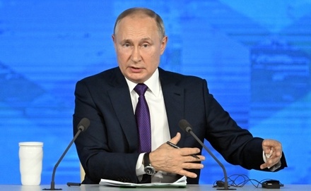 Владимир Путин пообещал ответ России на расширение НАТО на восток