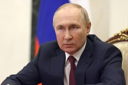Владимир Путин призвал нарастить производство и поставки продукции ВС России