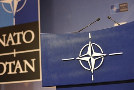 НАТО не собирается обнародовать фамилии высылаемых сотрудников постпредства РФ