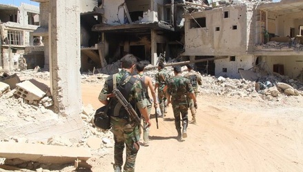 СМИ сообщили об окружении армией Сирии боевиков ИГ в Меядине