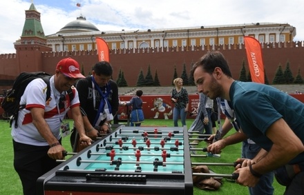 В Москве появились бесплатные футбольные аттракционы для болельщиков