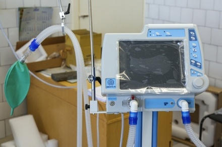 Структура «Ростеха» отзывает из больниц аппараты ИВЛ «Авента-М»