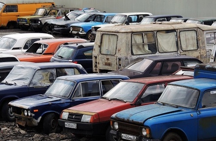 Власти Казахстана предостерегли россиян от поездок в страну за покупкой дешёвых авто: это вызовет социальные проблемы в РФ