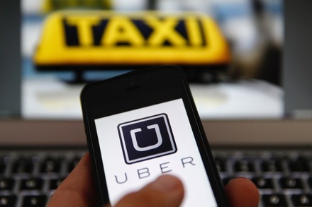 В столице Аргентины водителей будут лишать прав за использование Uber
