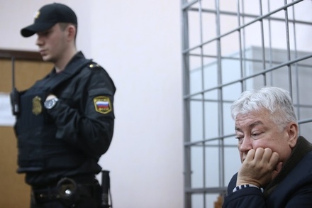 В Казани сообщили об исчезновении из изолятора главы «Татфондбанка» после митинга оппозиции