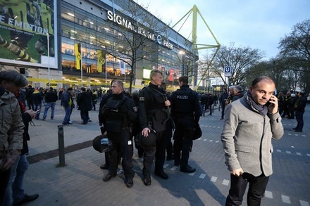 Власти ФРГ признали терактом взрыв около автобуса «Боруссии» в Дортмунде