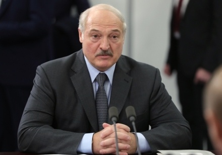 Лукашенко объявил о выдвижении своей кандидатуры на шестой срок подряд