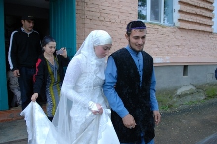 Министерство культуры Чечни займётся пресечением нарушений свадебных традиций