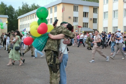 Военкор назвал великой идею о создании знаков отличия для родственников участников спецоперации