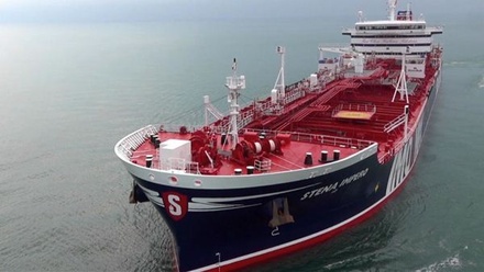 Российские моряки останутся в Иране до решения по британскому танкеру