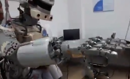 Робот «Фёдор» сам попросил переименовать себя в Skybot