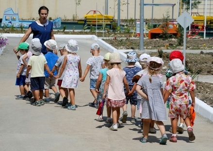 Почти четверть миллиона детей в России не примут в ясли
